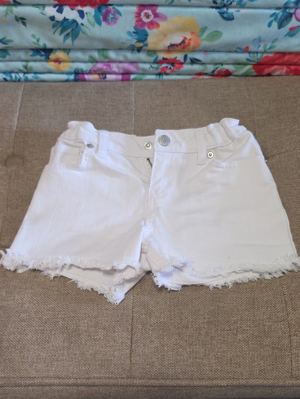 Cat & Jack White Frayed Hem Girls' Shorts